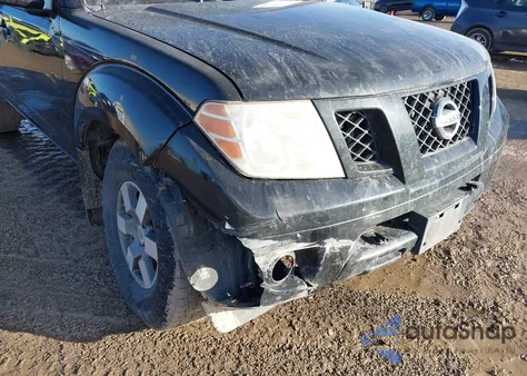 2011 Nissan Frontier Pro-4X z USA, uszkodzony, nr VIN 1N6AD0EV5BC422437